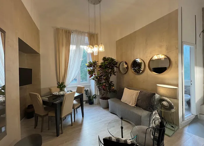 Luca's Vatican Hospitality Daire *